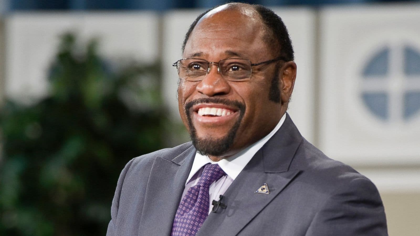 Ne meurs pas avec ce qui était en toi : la leçon profonde de Myles Munroe